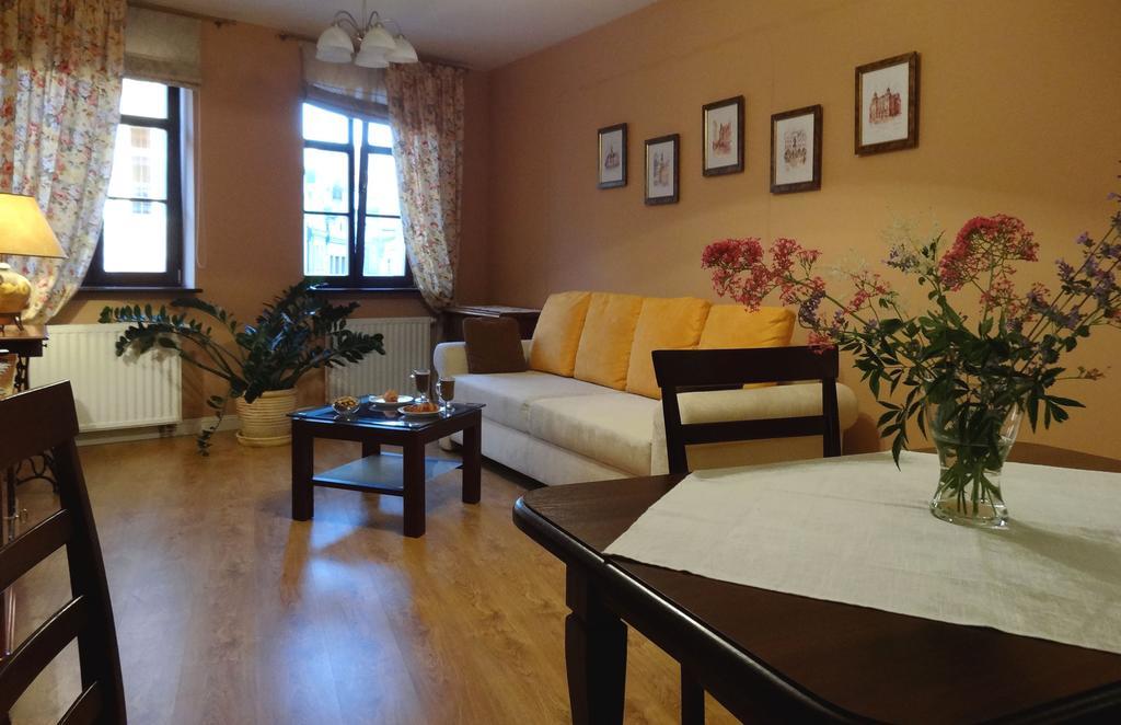 Apartamenty Centrum Villa Perla Jelenia Gora Room photo